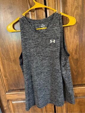 Under Armour Women's Black Heather Performance Muscle Tank